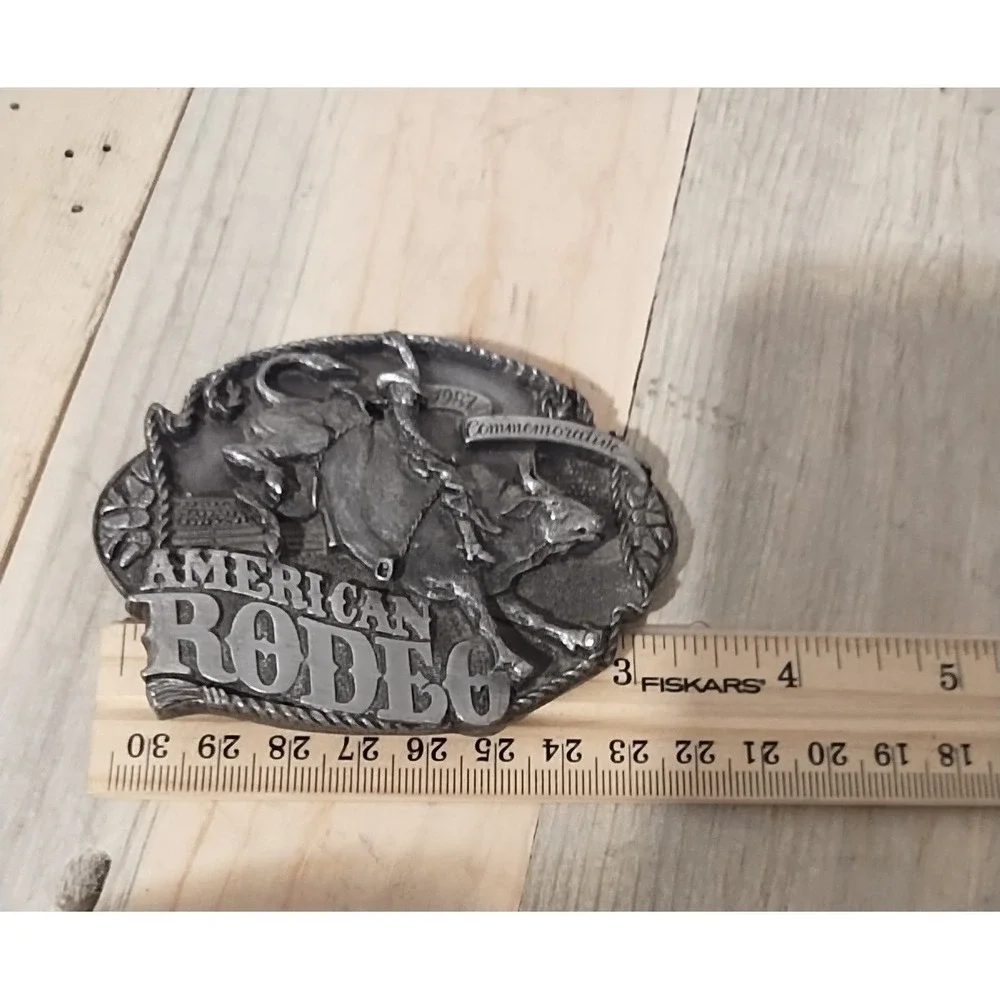 Vtg Siskiyou BELT BUCKLE 1987 Bull Riding Rodeo #99/2500 Western Cowboy Country